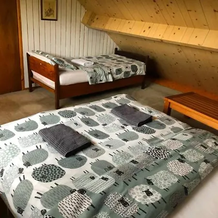 The Black Sheep * Glengarriff